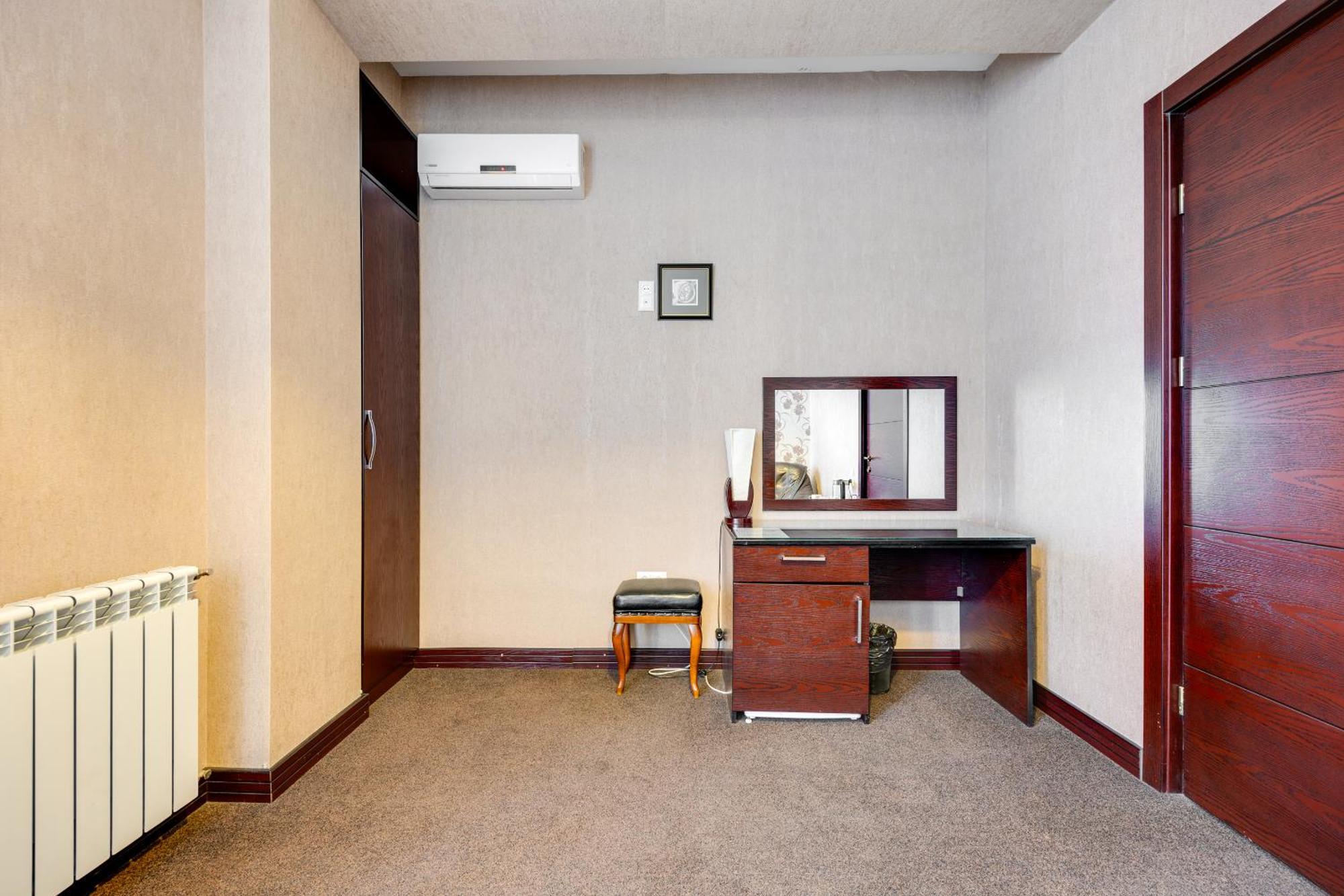 Sololaki Inn Тбилиси Екстериор снимка
