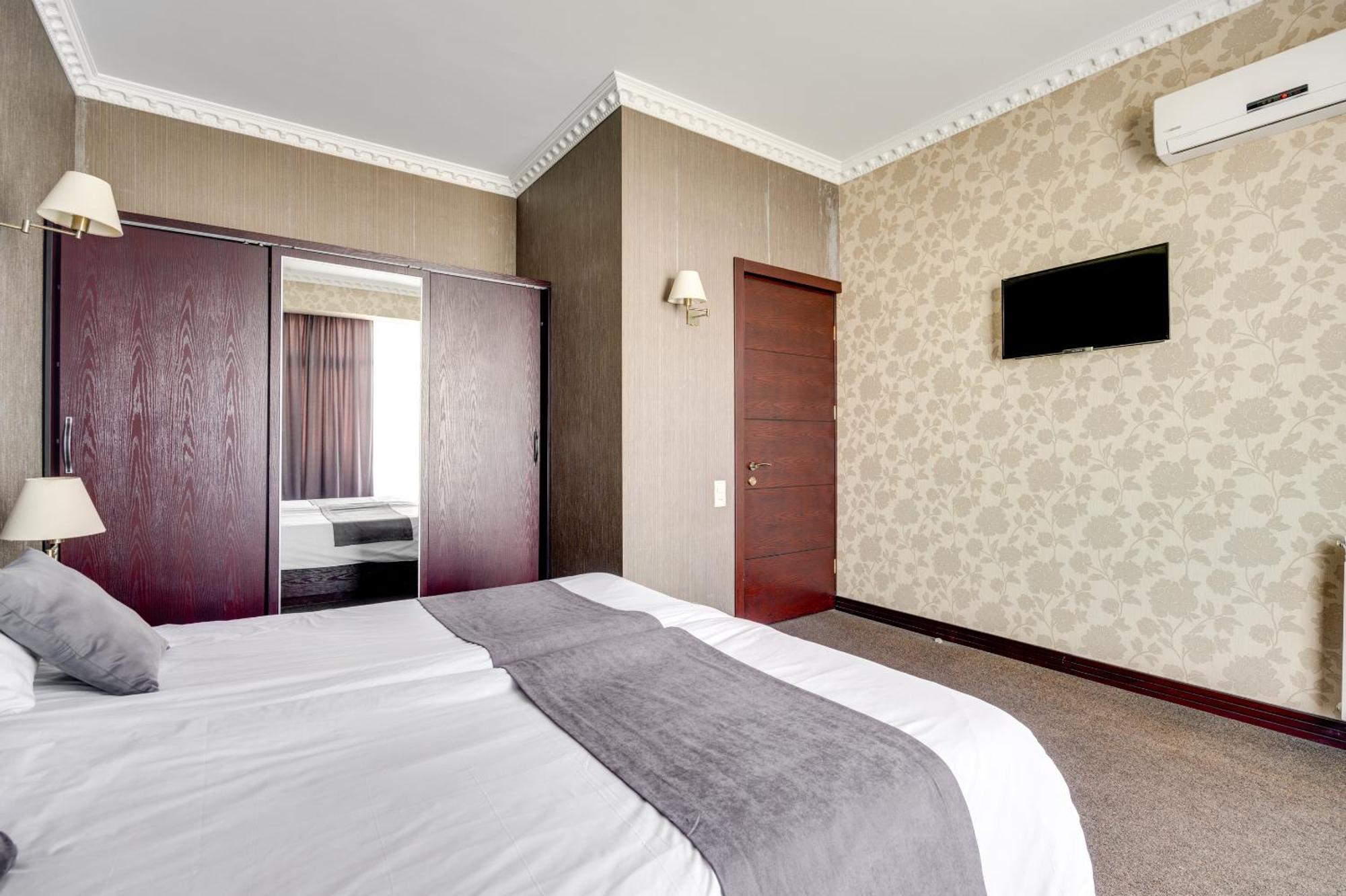 Sololaki Inn Тбилиси Екстериор снимка