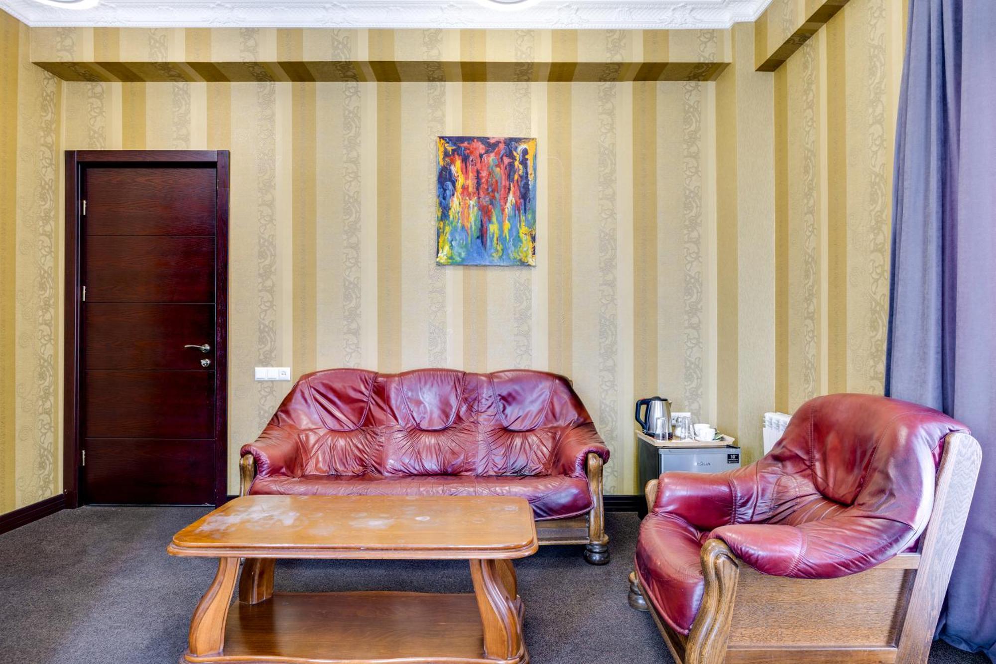 Sololaki Inn Тбилиси Екстериор снимка