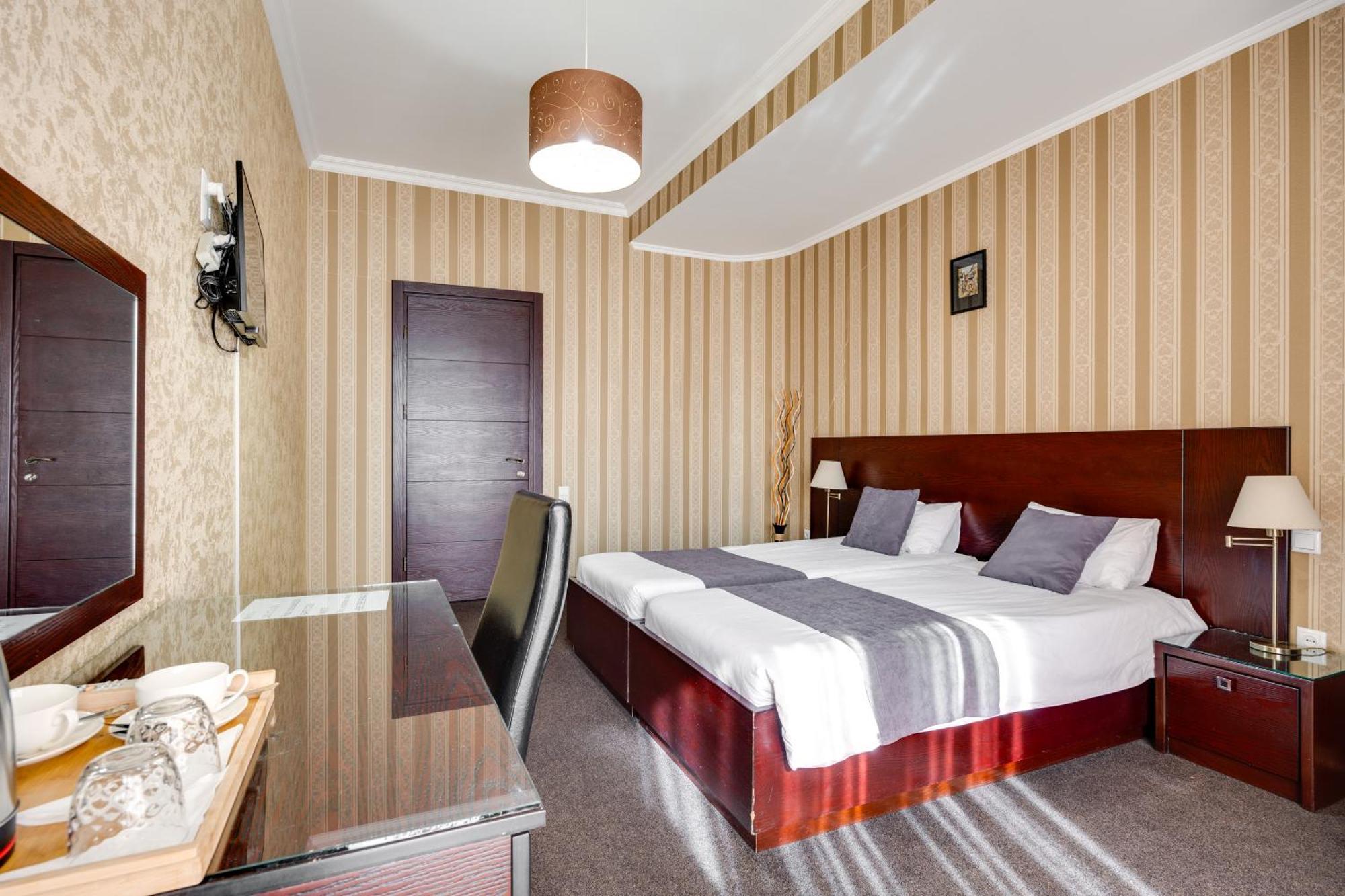 Sololaki Inn Тбилиси Екстериор снимка